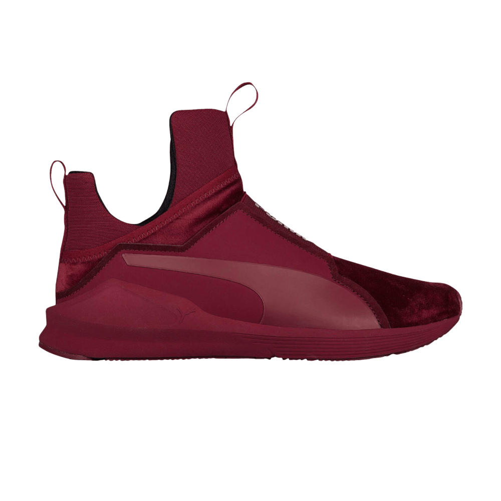 wmns-fierce-velvet-cordovan-190913-01