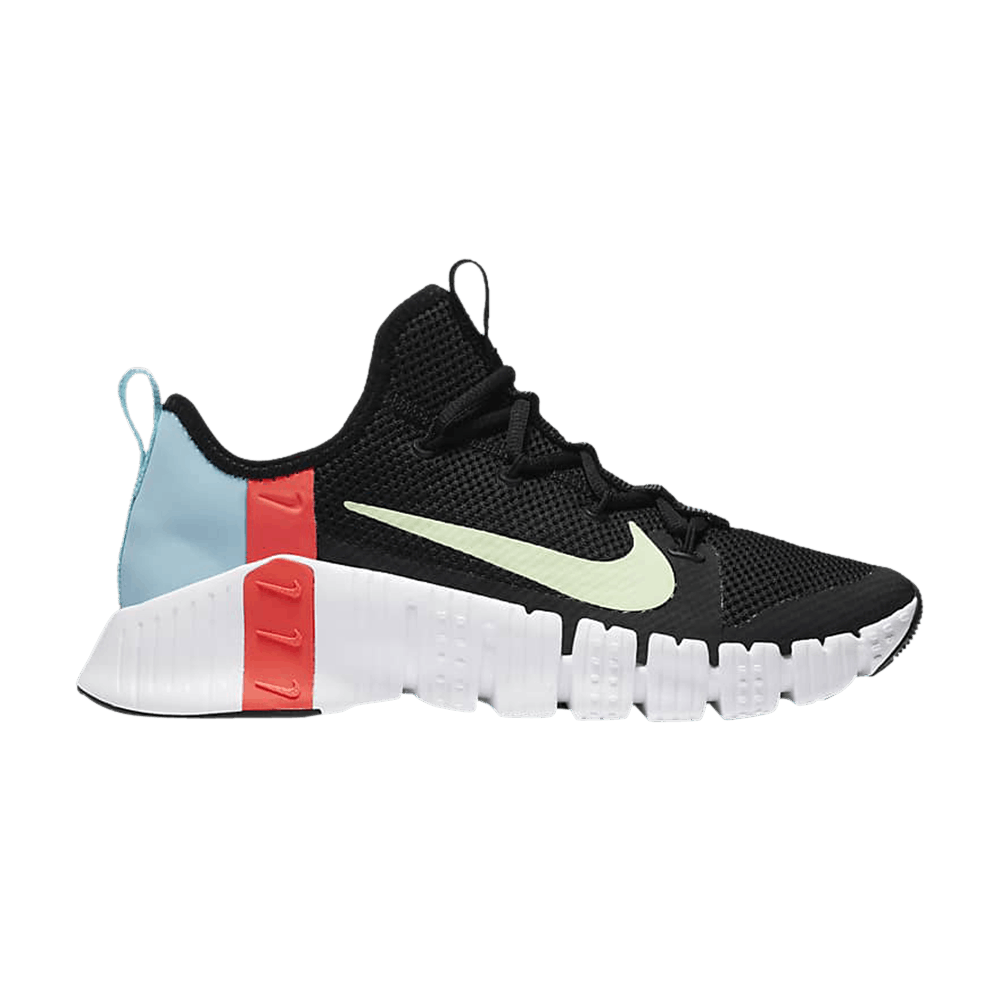 wmns-free-metcon-3-glacier-ice-crimson-cj6314-067