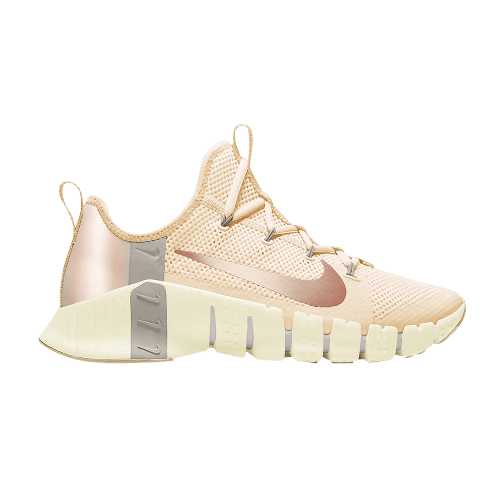 wmns-free-metcon-3-guava-ice-cj6314-892