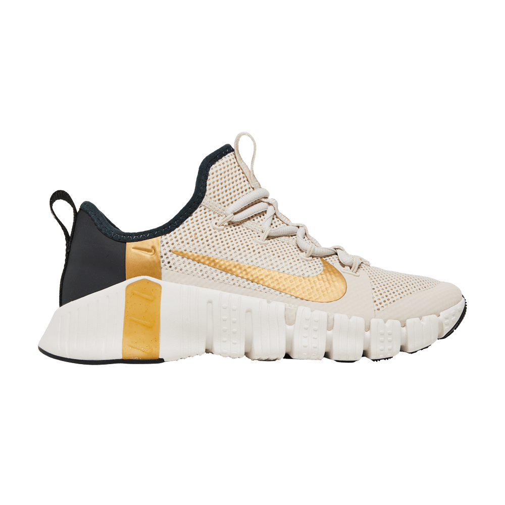 Кроссовки Nike Wmns Free Metcon 3 'Light Orewood Brown'