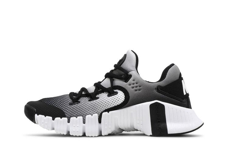Кроссовки Nike Wmns Free Metcon 4 'White Black'