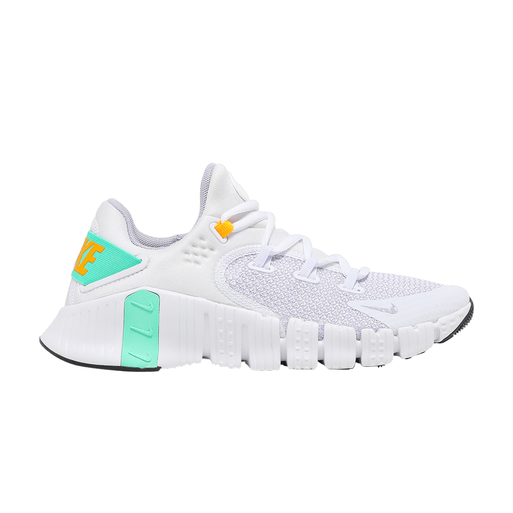 wmns-free-metcon-4-white-green-glow-cz0596-135