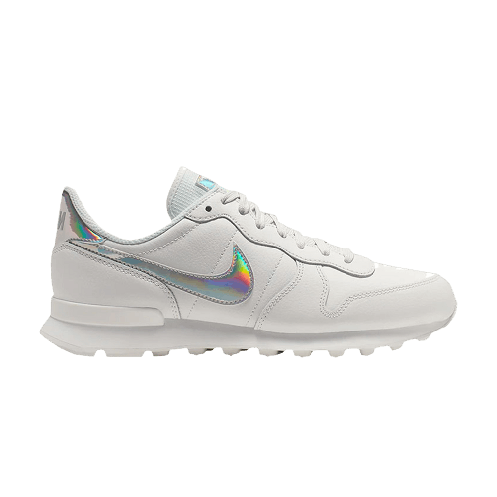 wmns-internationalist-white-iridescent-cq5427-100