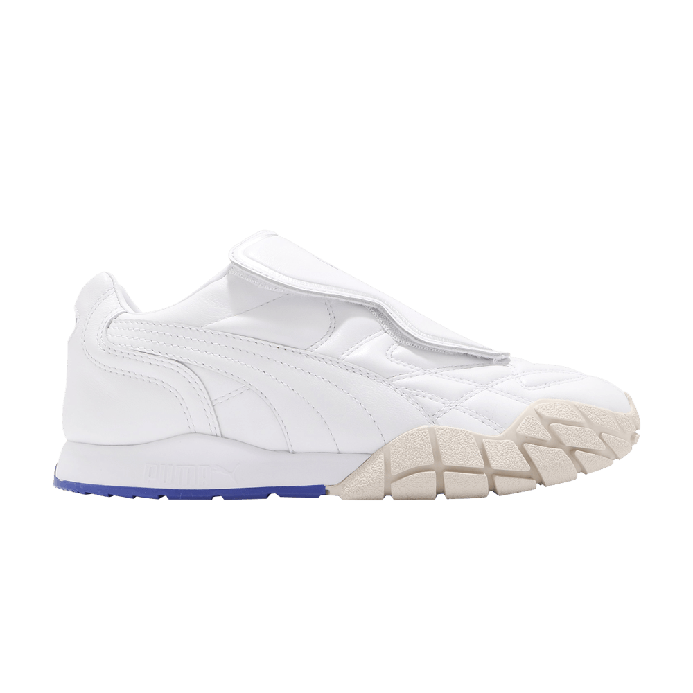 wmns-kyron-queen-white-374457-01