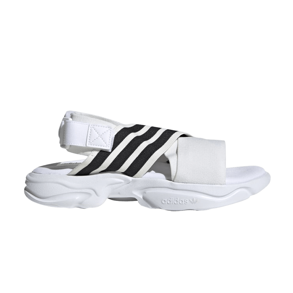 wmns-magmur-white-black-ef5848