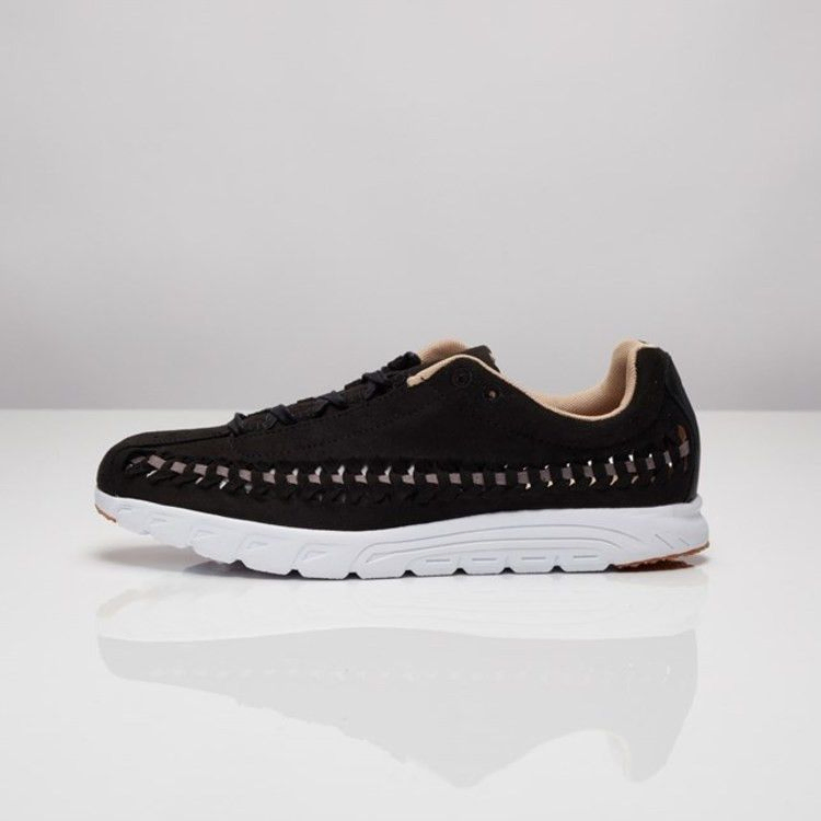 Кроссовки Nike Wmns Mayfly Woven 'Black Dark Grey'