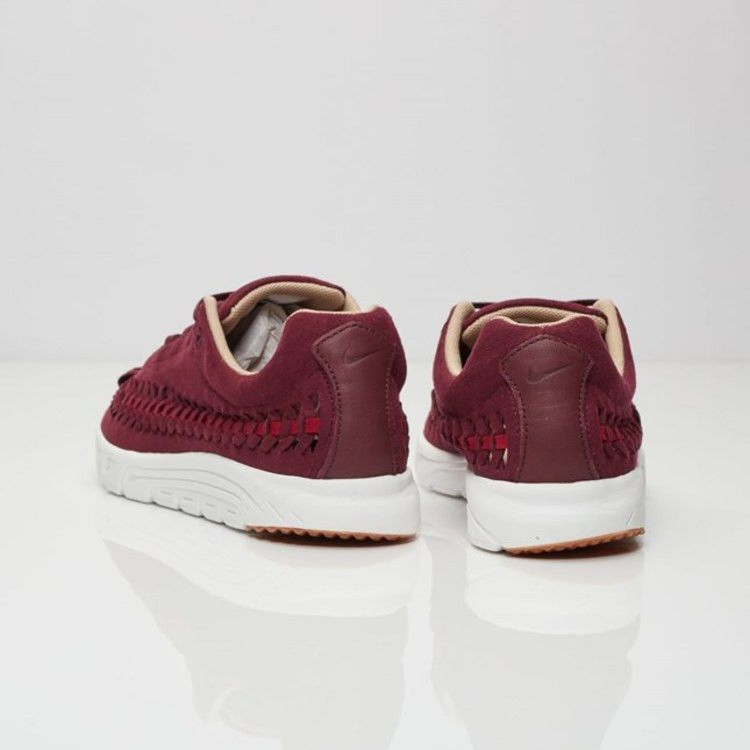 Кроссовки Nike Wmns Mayfly Woven 'Night Maroon'
