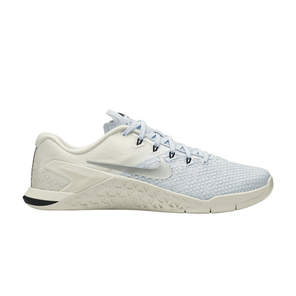 wmns-metcon-4-xd-mtlc-half-blue-av2252-400