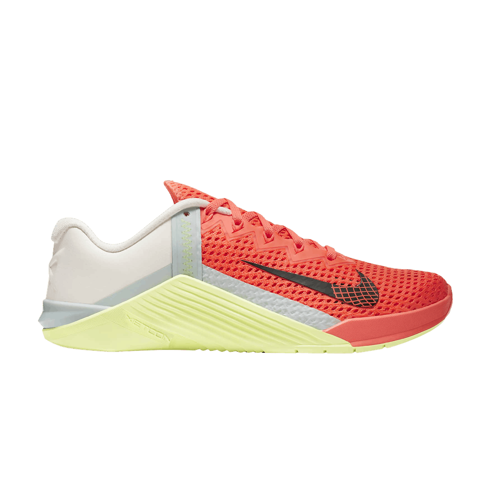 wmns-metcon-6-bright-mango-light-zitron-at3160-800