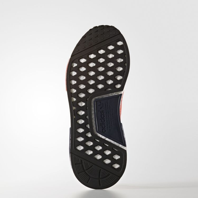 Кроссовки adidas Wmns NMD_R1 'Vivid Red'