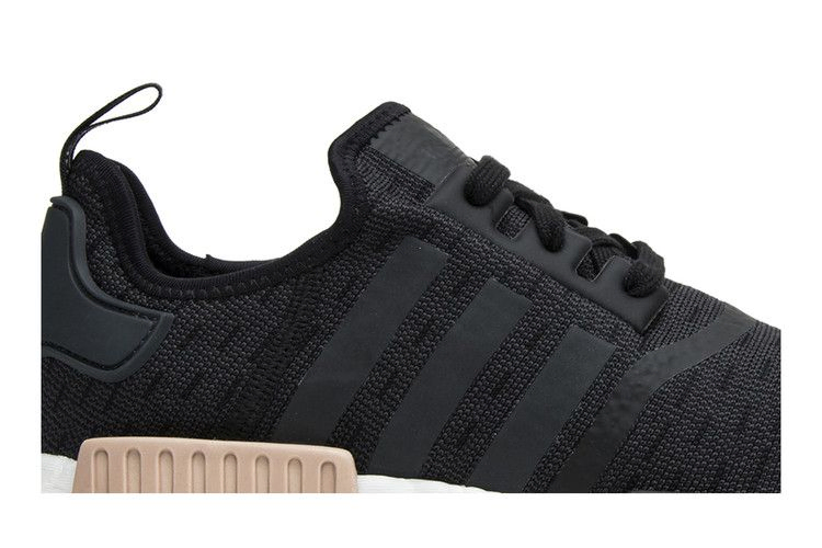 Кроссовки adidas Wmns NMD_R1 'Black Indigo'