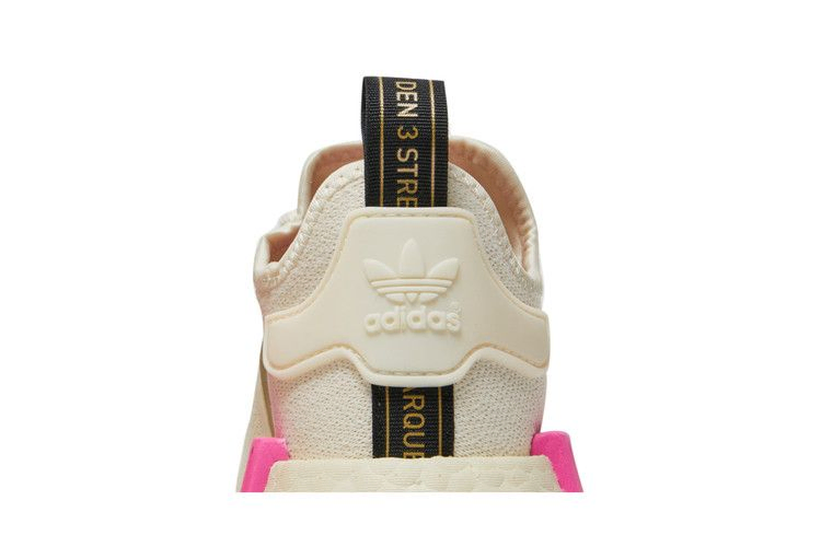Кроссовки adidas Wmns NMD_R1 'Cream Screaming Pink'