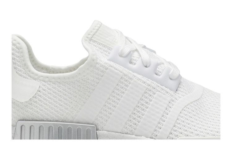 Кроссовки adidas Wmns NMD_R1 'Crystal White'