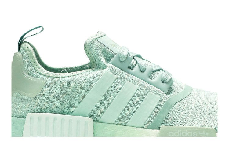 Кроссовки adidas Wmns NMD_R1 'Dash Green'