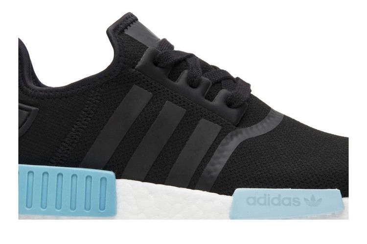 Кроссовки adidas Wmns NMD_R1 'Icey Blue'