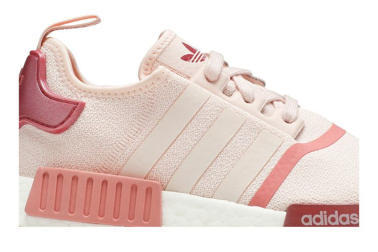 Кроссовки adidas Wmns NMD_R1 'Icey Pink'