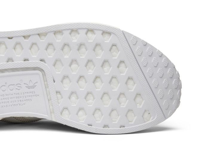 Кроссовки adidas Wmns NMD_R1 'Sand'