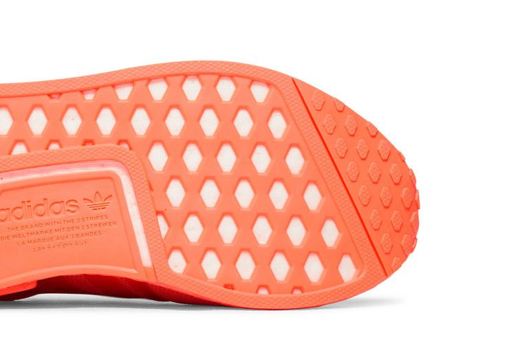 Кроссовки adidas Wmns NMD_R1 'Signal Coral'