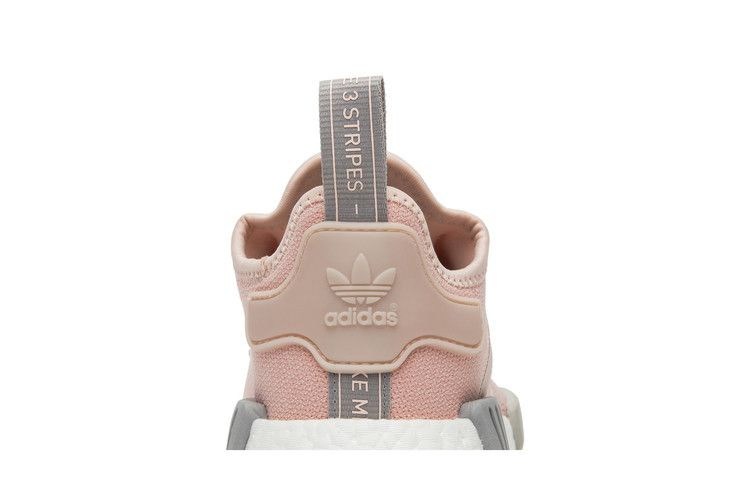 Кроссовки adidas Wmns NMD_R1 'Vapour Pink'