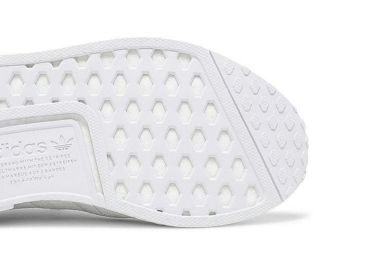 Кроссовки adidas Wmns NMD_R1 'White Copper Metallic'