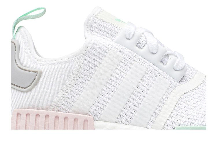 Кроссовки adidas Wmns NMD_R1 'White Pink Mint'