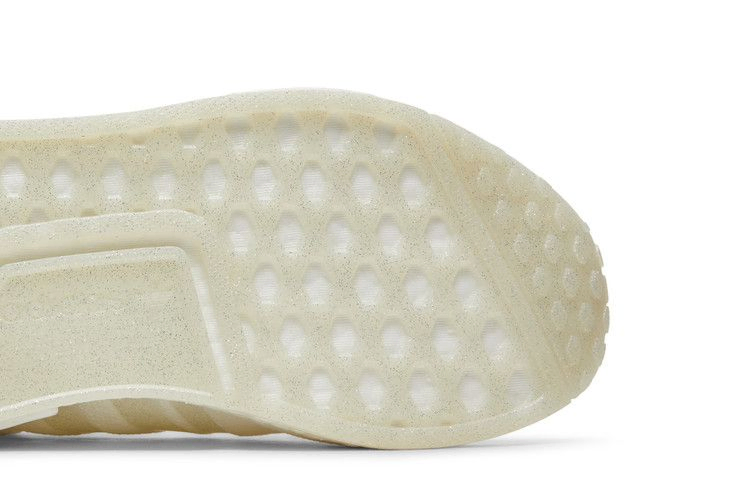 Кроссовки adidas Wmns NMD_R1 'White Silver Metallic'