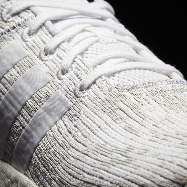 Кроссовки adidas Wmns NMD_R2 'White Grey'