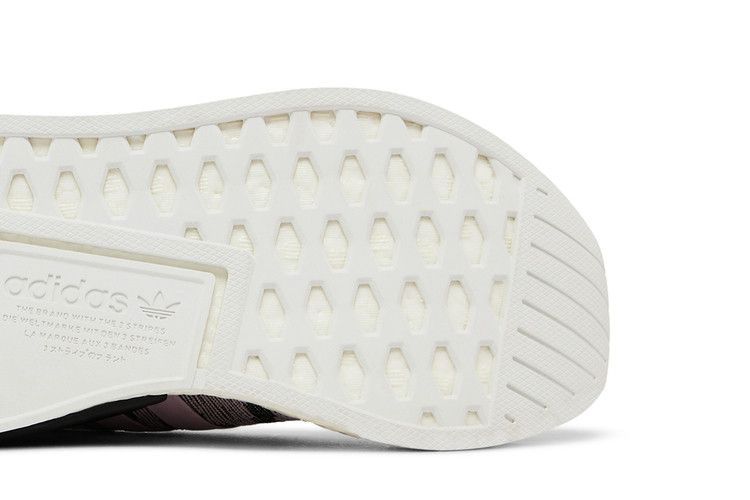 Кроссовки adidas Wmns NMD_R2 Primeknit 'Wonder Pink'