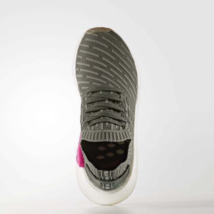 Кроссовки adidas Wmns NMD_R2 Primeknit 'Japan Khaki Green'