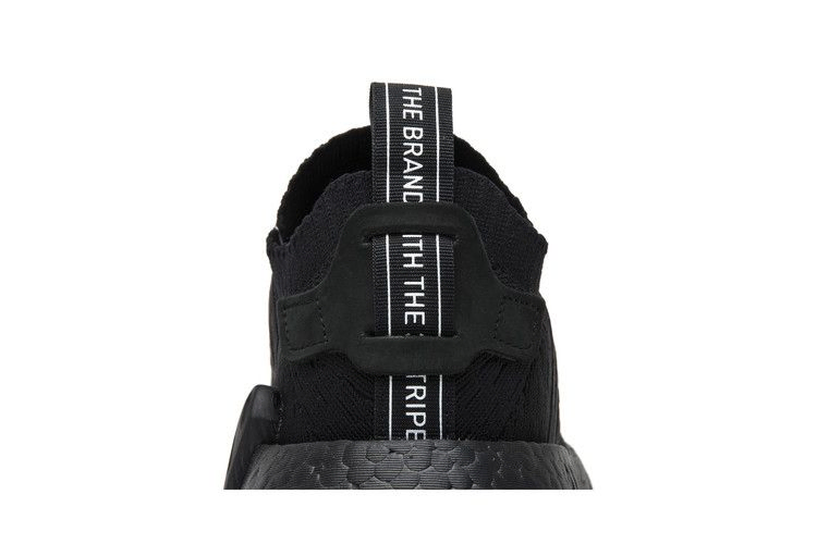 Кроссовки adidas Wmns NMD_R2 Primeknit 'Triple Black'