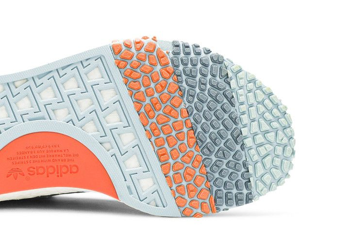 Кроссовки adidas Wmns NMD_Racer Primeknit 'Blue Tint'