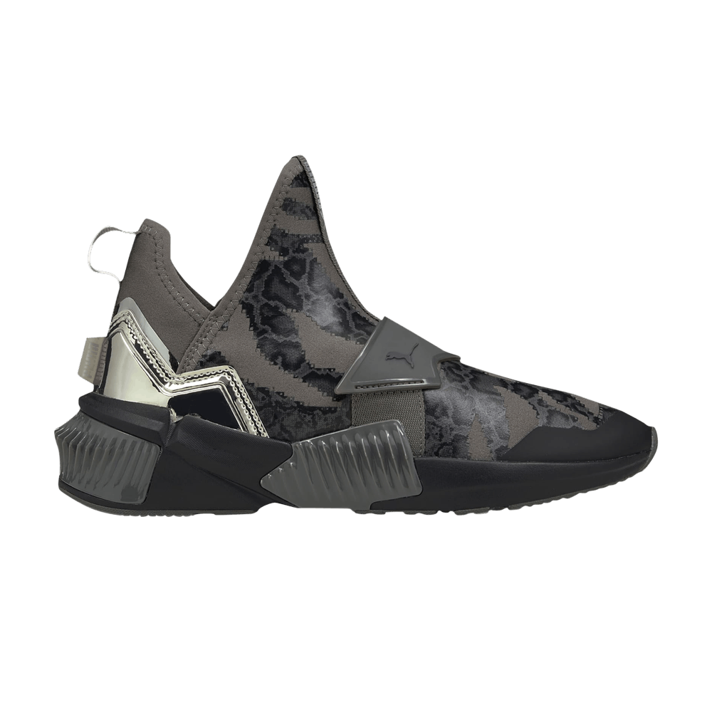 wmns-provoke-xt-mid-untamed-black-castlerock-194436-01