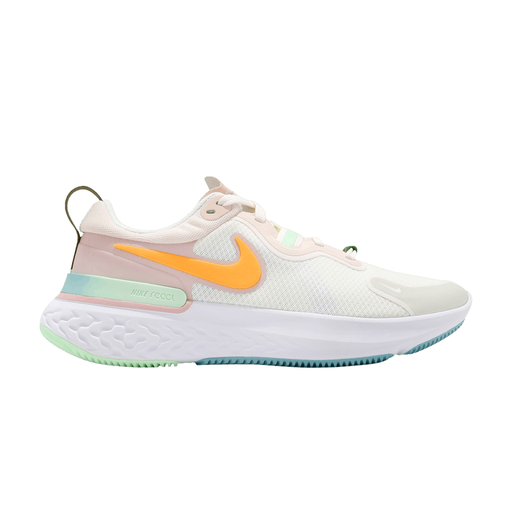 wmns-react-miler-sail-laser-orange-da1842-181