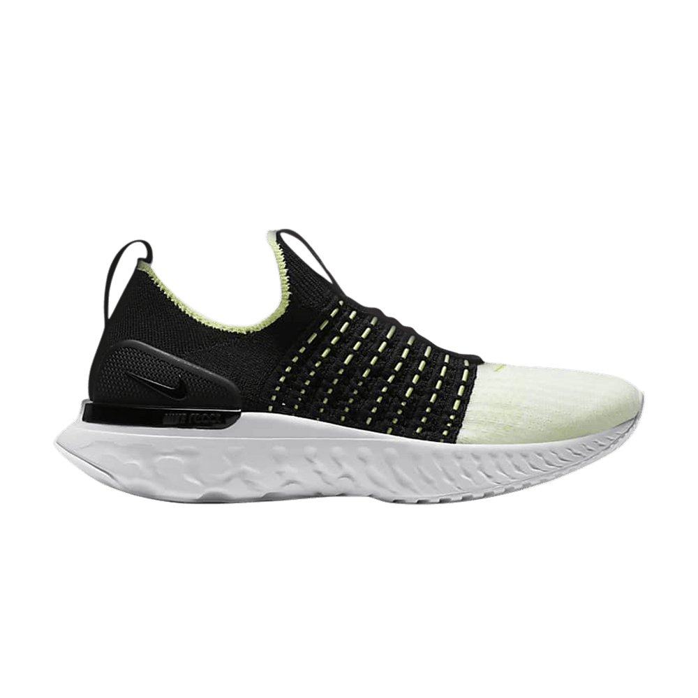 wmns-react-phantom-run-flyknit-2-black-volt-cj0280-004
