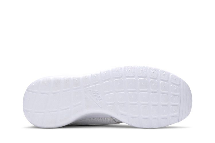 Кроссовки Nike Wmns Roshe One 'White Black'