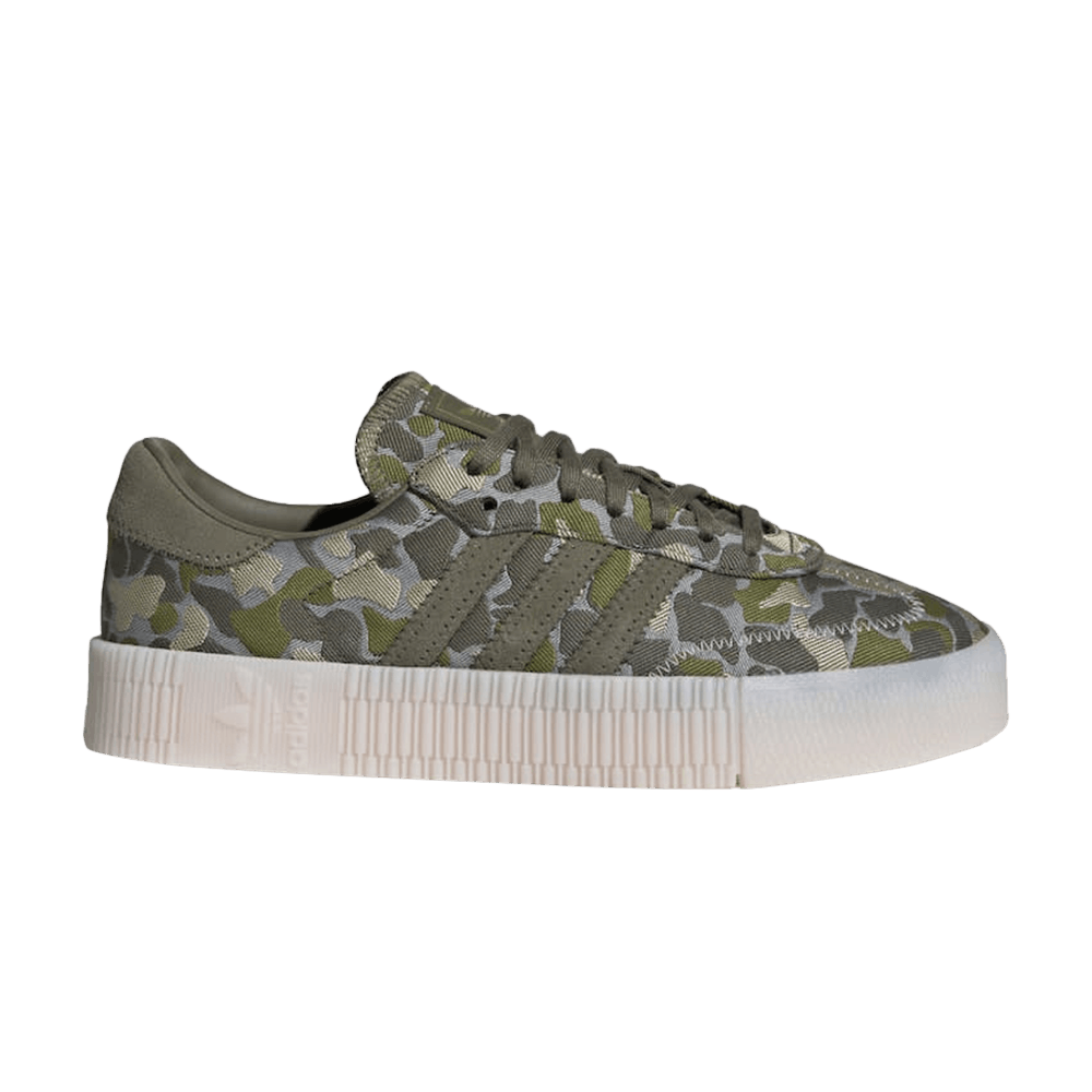 wmns-sambarose-olive-camo-ee4677