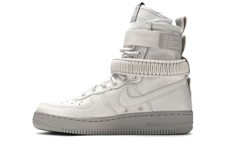 Кроссовки Nike Wmns SF Air Force 1 High 'Vast Grey'