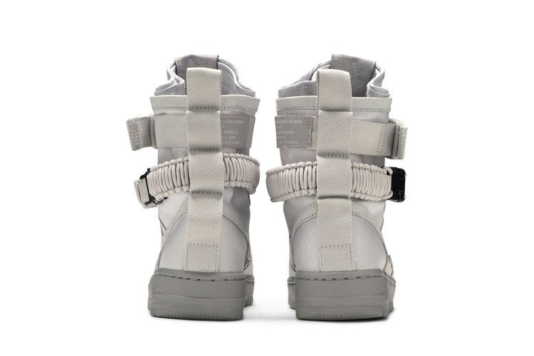 Кроссовки Nike Wmns SF Air Force 1 High 'Vast Grey'