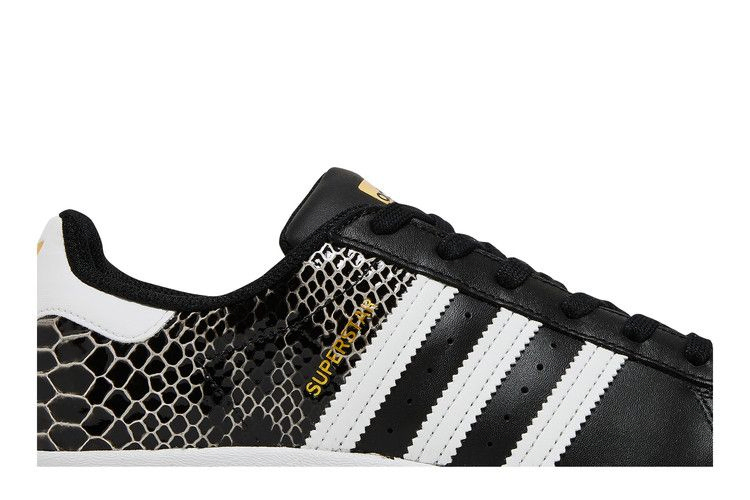 Кроссовки adidas Wmns Superstar 'Black Snakeskin'