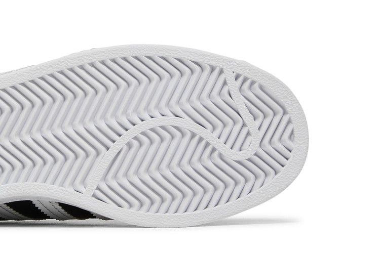 Кроссовки adidas Wmns Superstar 'Black Snakeskin'