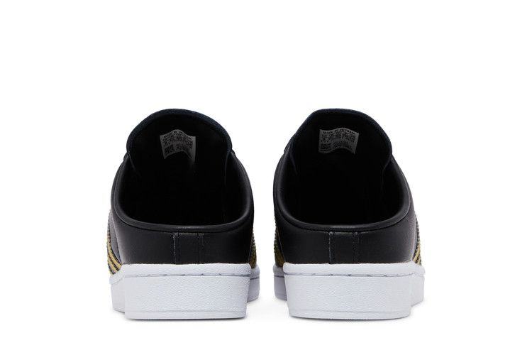 Кроссовки adidas Wmns Superstar Mule 'Black Gold Metallic'