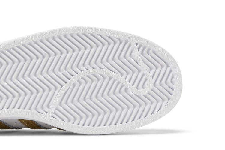 Кроссовки adidas Wmns Superstar 'White Gold Metallic'