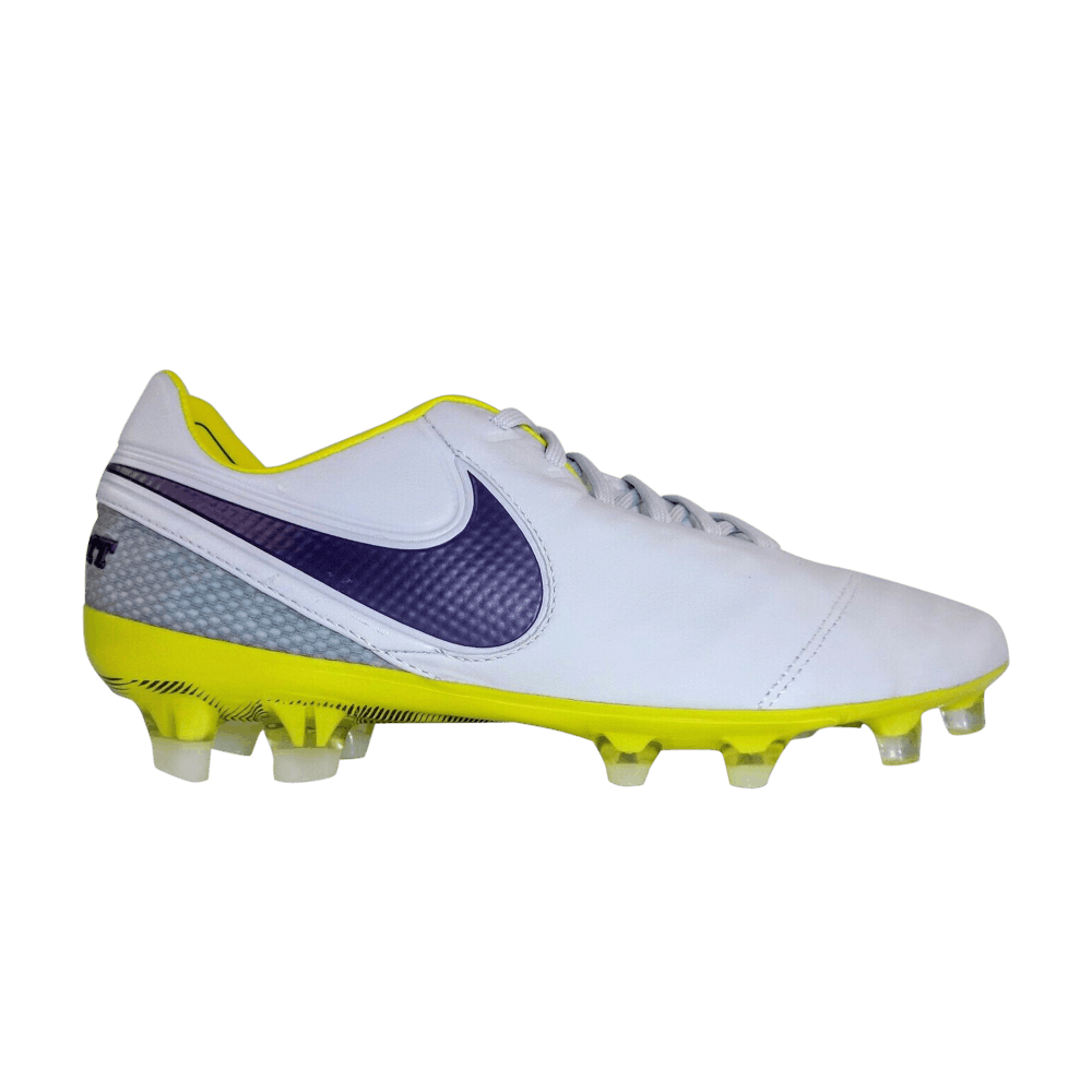 wmns-tiempo-legend-6-fg-pure-platinum-819256-054