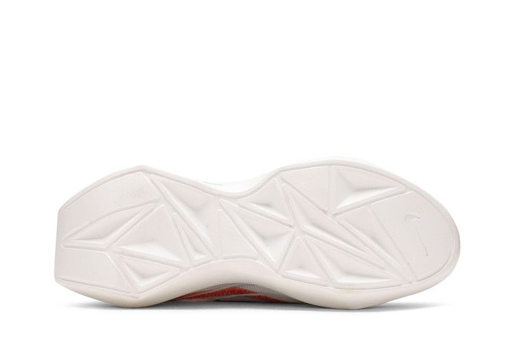 Кроссовки Nike Wmns Vista Lite SE 'White Team Orange'