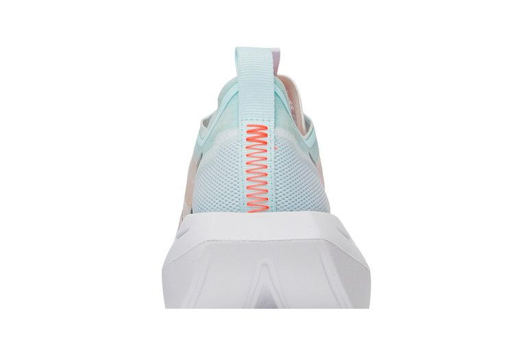 Кроссовки Nike Wmns Vista Lite 'White Barely Volt'