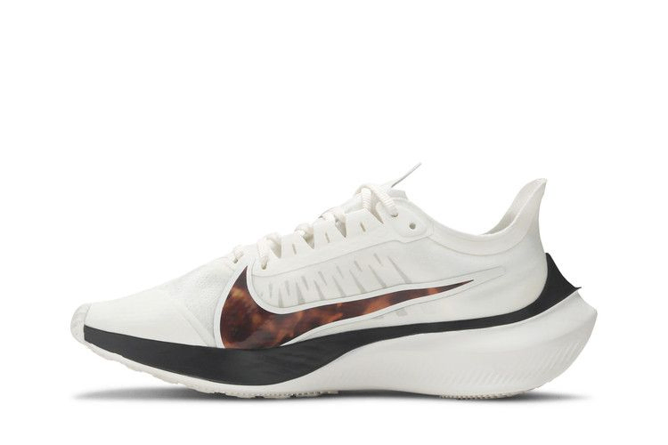 Кроссовки Nike Wmns Zoom Gravity 'Barely Rose'