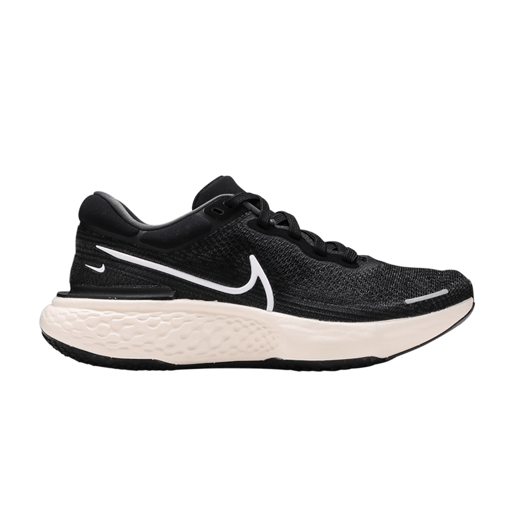 wmns-zoomx-invincible-run-flyknit-black-white-ct2229-001