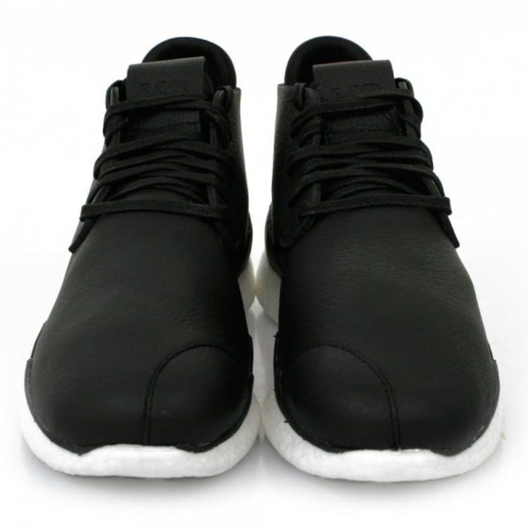 Кроссовки adidas Y-3 Desert Boost 'Black'