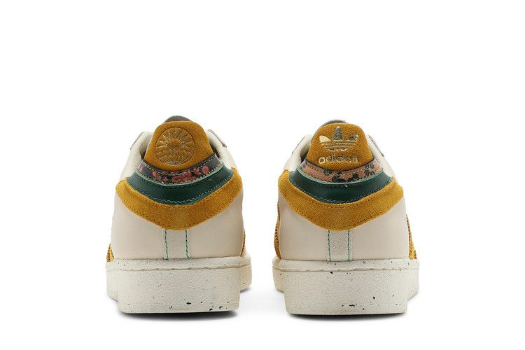 Кроссовки adidas Yara Shahidi x Superstar 'Cream Legacy Gold'