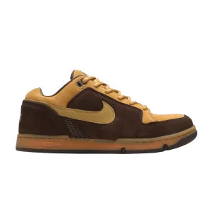 Коричневый